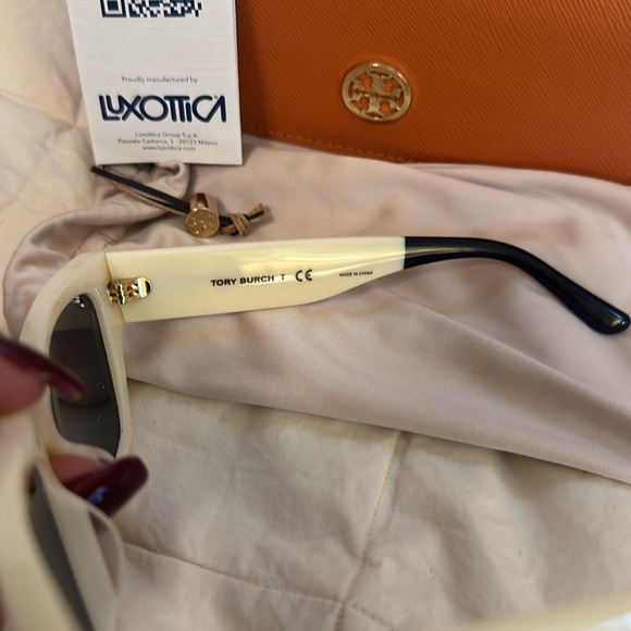 Tori Burch Sunglasses blue/white cream color - Picture 2 of 5